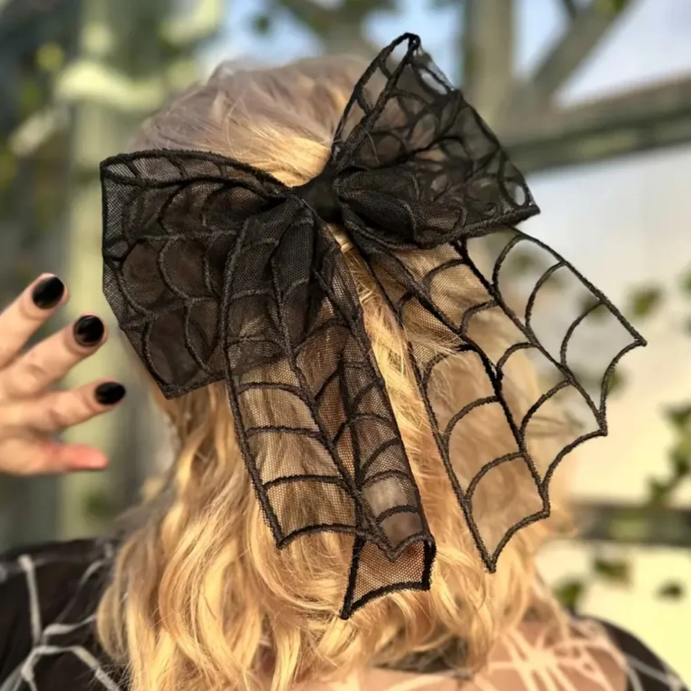 🕸 Black Spider Web Mesh Bow Hair Clip 🕸🕷 (OS)